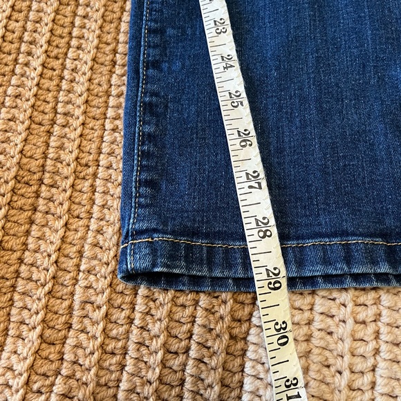 L.L. Bean Women’s True Shape High Rise Slim Leg Jeans - Picture 7 of 11